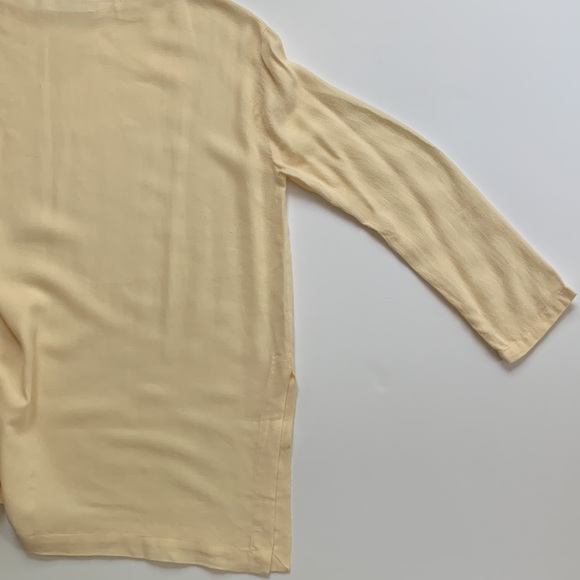 Black Crane Long Sleeve Slit Top Cream Small - Picture 11 of 14